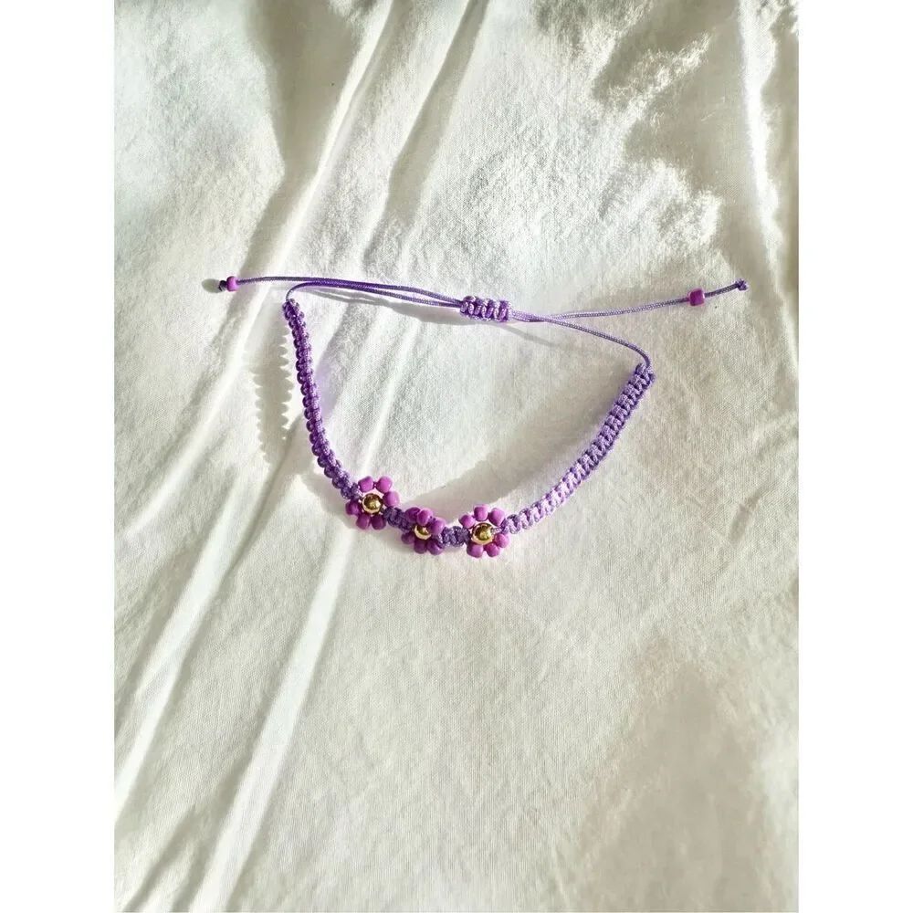 Purple flower friendship beaded bracelet
